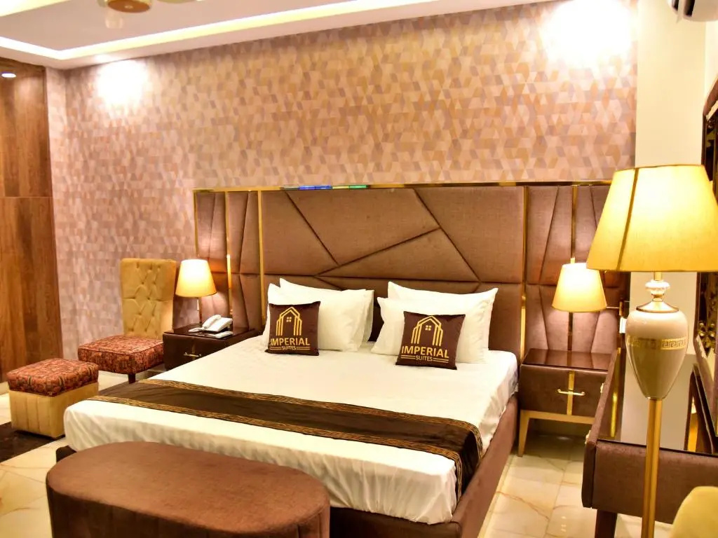 Deluxe Apartment