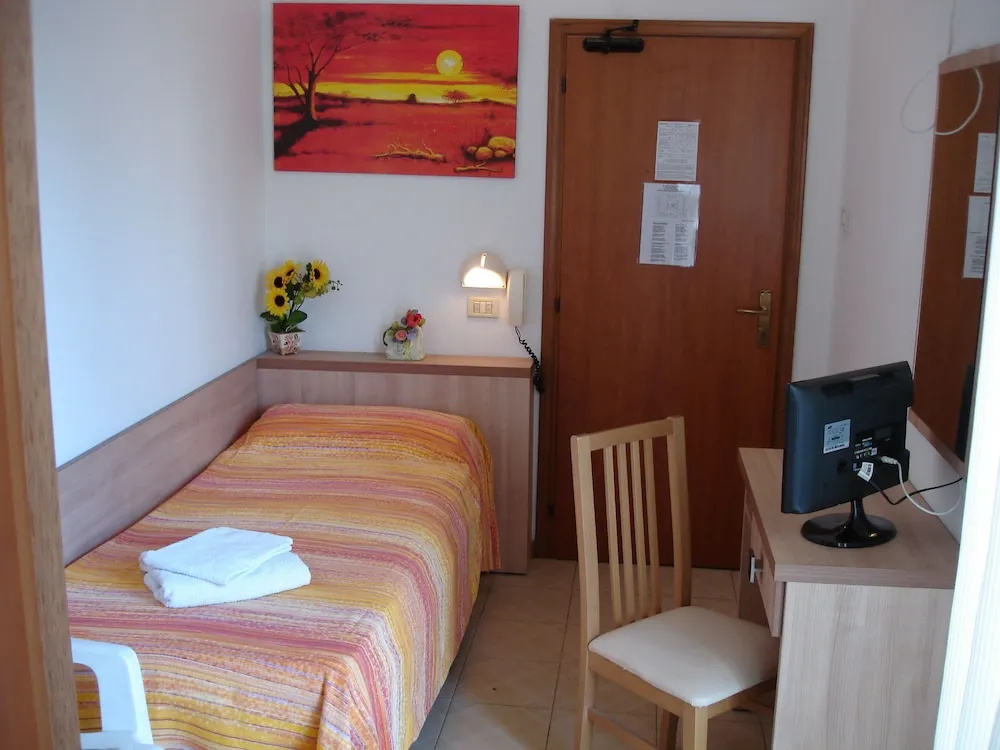 Standard Single room with balcony