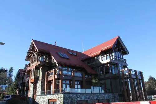 Whiskey Landing #211 Ocean's Edge by Natural Elements Vacation Rentals