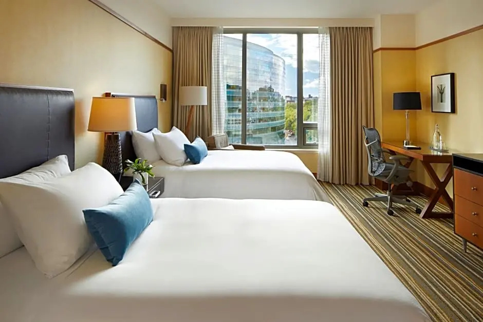 Deluxe room with city view