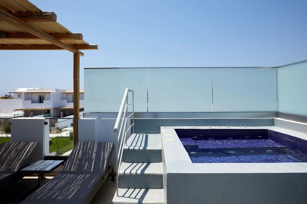 Balcony & Terrace