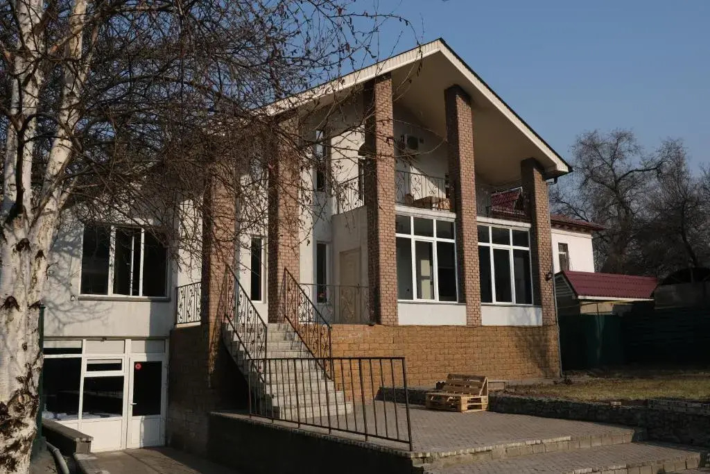 Алматы: Хостел Wanderlust  Riverside hostel (Вандерласт Риверсайд хостел)