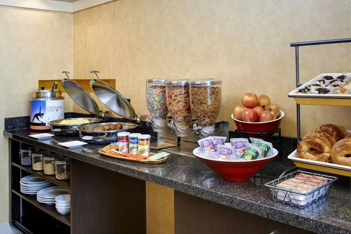 Residence Inn Detroit Warren - фото 3