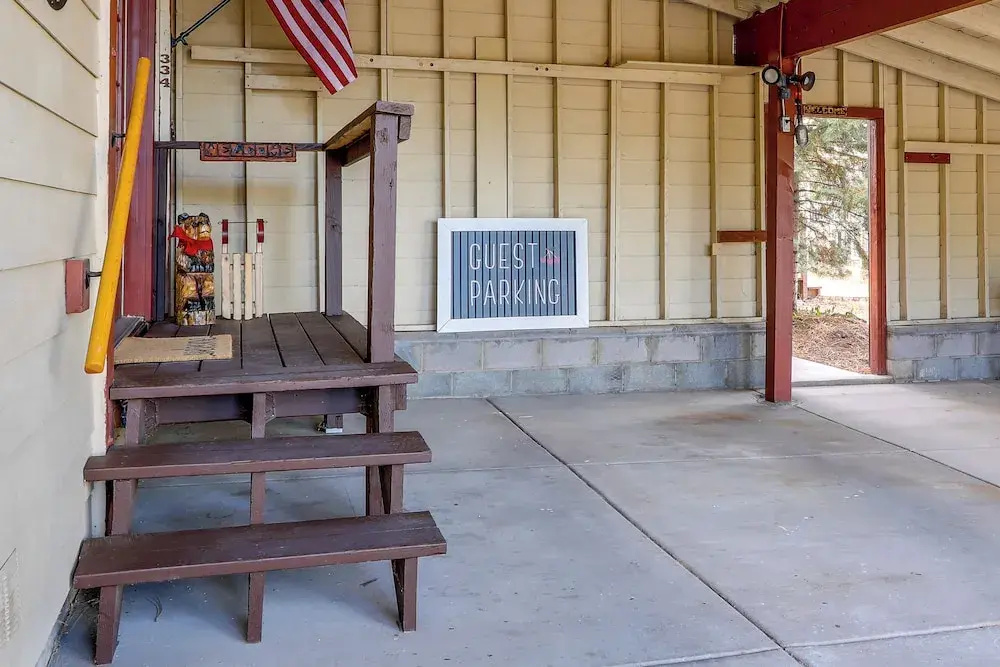 Cherry Tree Studio Arizona Retreat Near Route 66