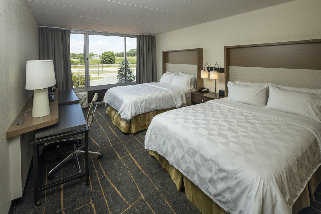 Holiday Inn Detroit Lakes - Lakefront by IHG - Général
