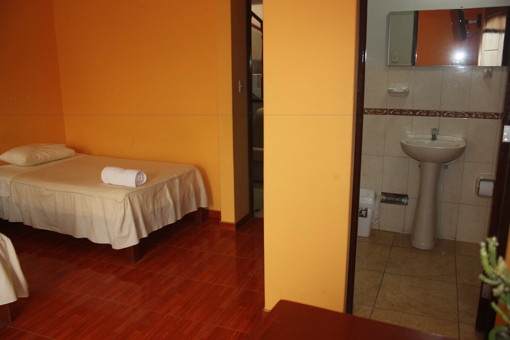 Hospedaje Claudia - Chambres