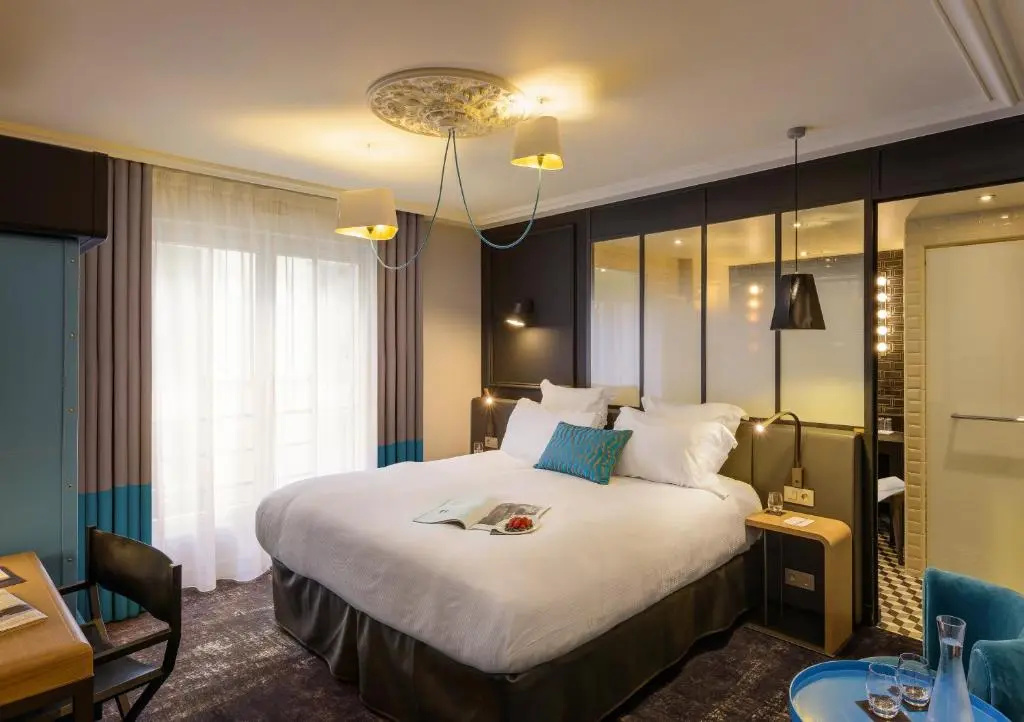 Superior Double room (full double bed)