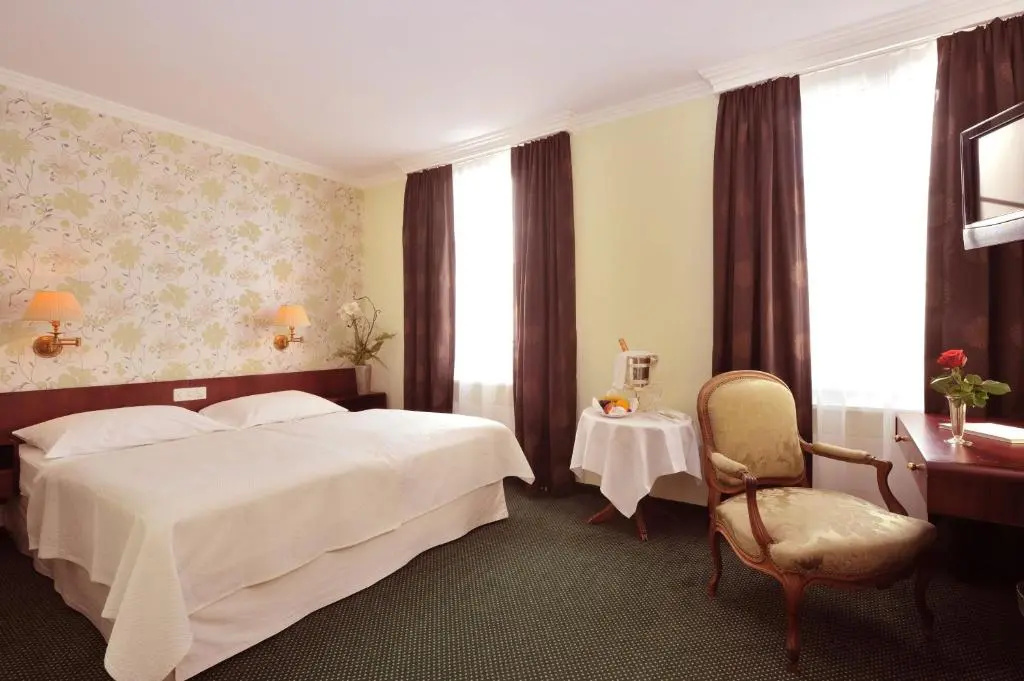 Bad Eptingen - Chambres