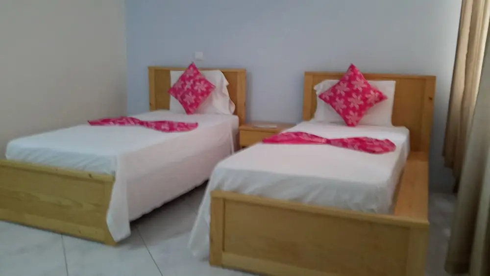 Economy room