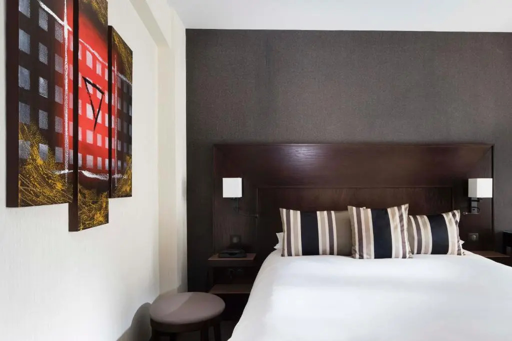 Hotel photo 11