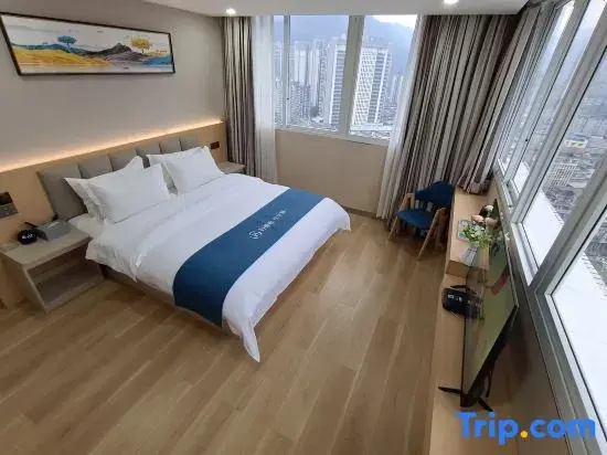 Superior Double room (full double bed)