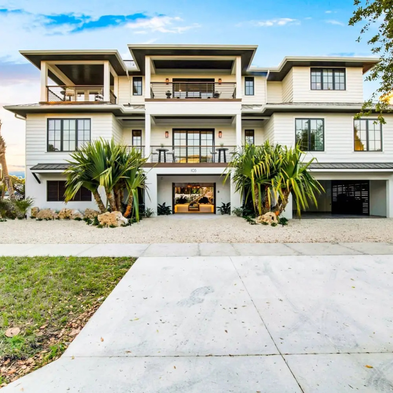The Oasis in Siesta Key