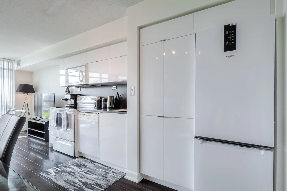 Waterfront Luxury Suites - фото 13