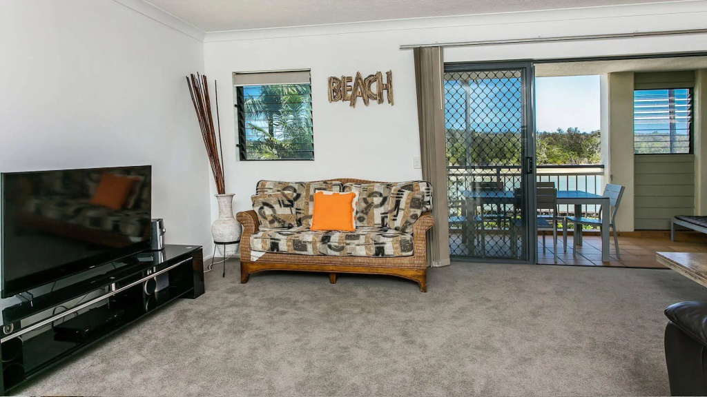 Sunrise Cove Holiday Apartments - Photo 1