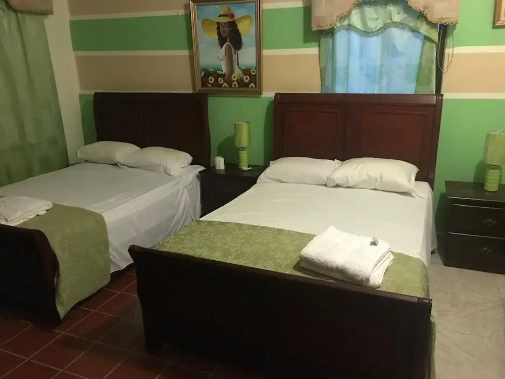 4 Bedrooms Family Apartment