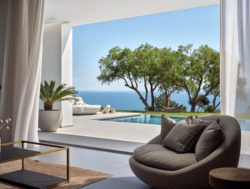Luxury Villa
