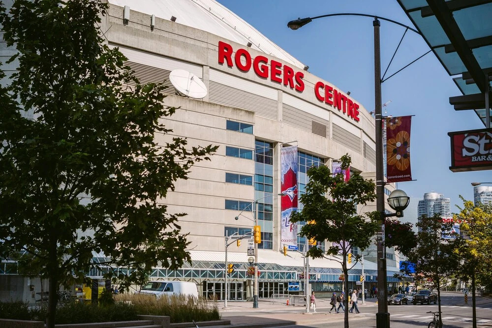 QuickStay - Enchantment in Yorkville - Yonge & Bloor - фото 22