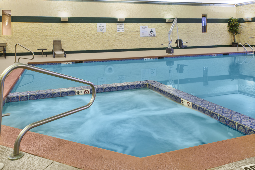 Holiday Inn & Suites Bolingbrook by IHG - Général