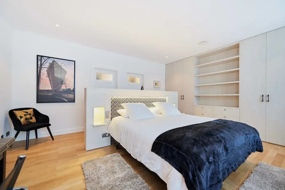 Superior room