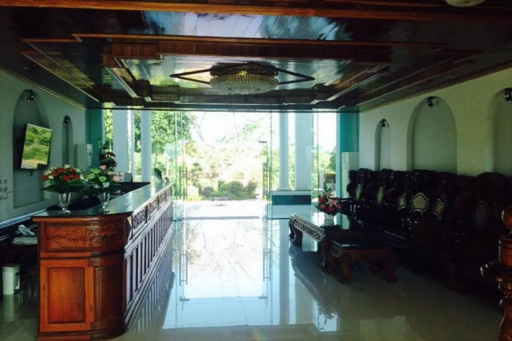 Wangview Hotel