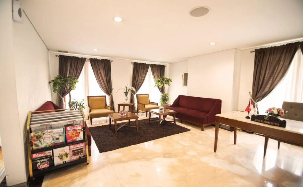 Hotel photo 12
