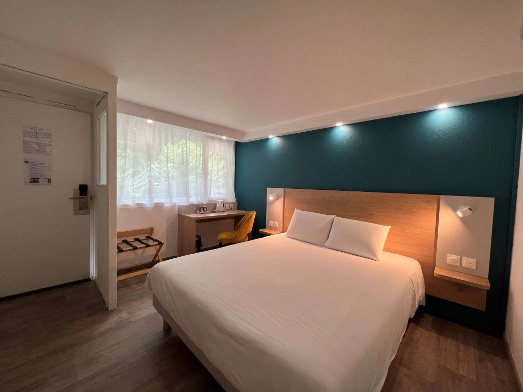 KYRIAD Sedan - Chambres