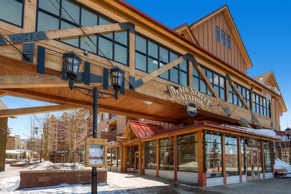 Mountain View Ski Lodge 5 Bedroom Townhouse