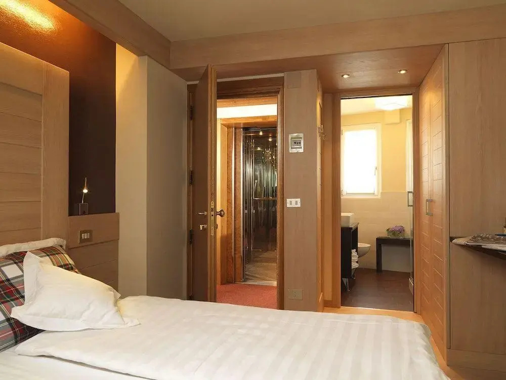 Hotel photo 7