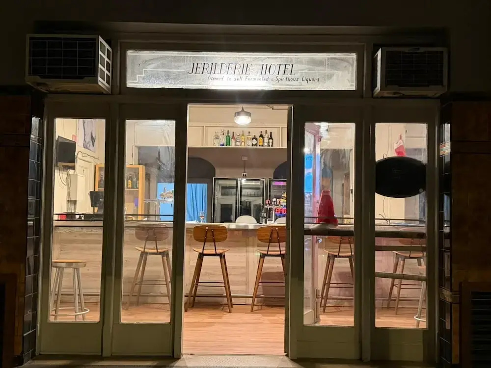 Jerilderie Hotel
