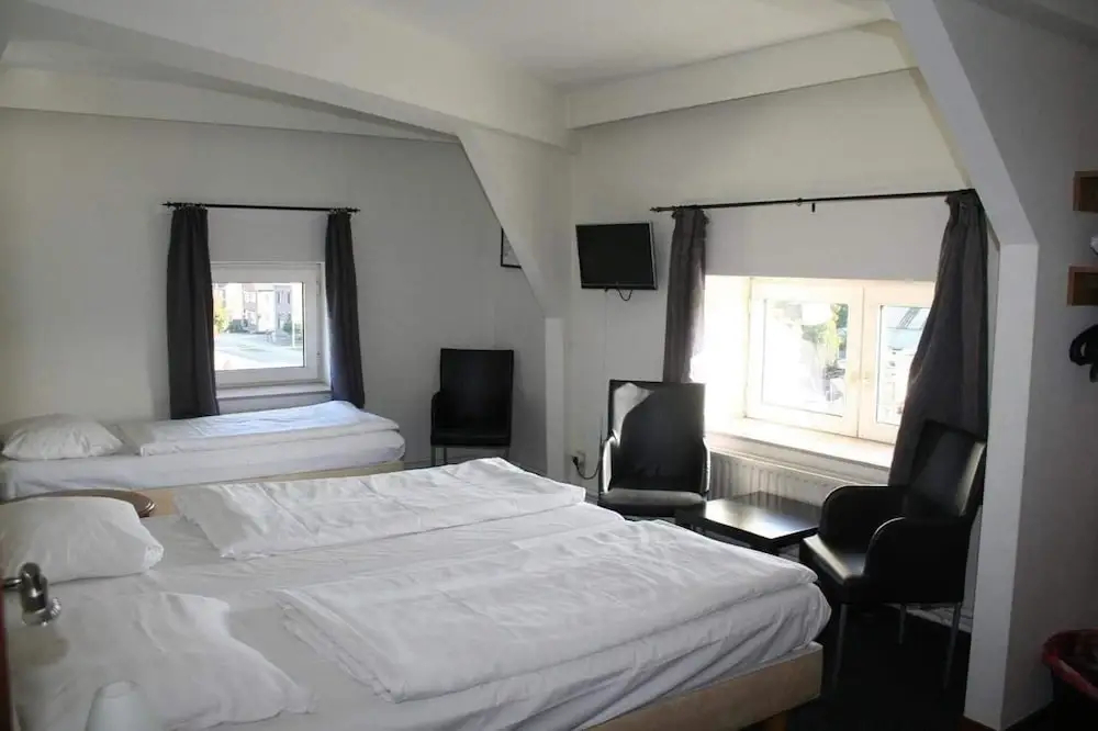 Hotel Admiraal - фото 4