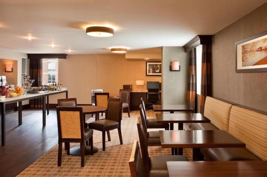 Hotel photo 18