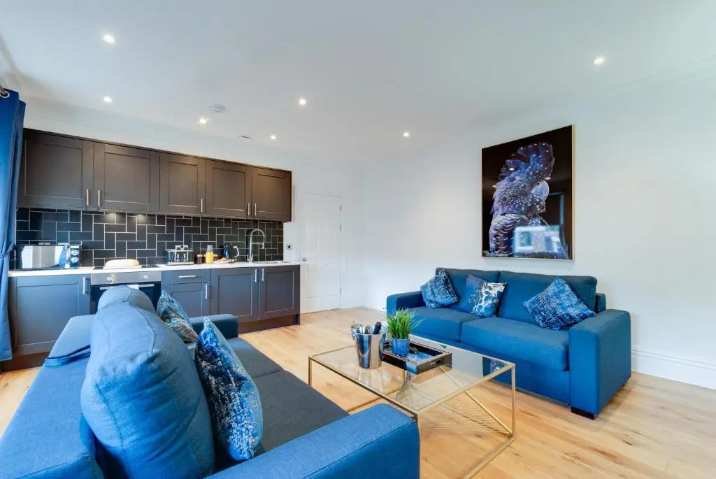 1 Bedroom Apartment
