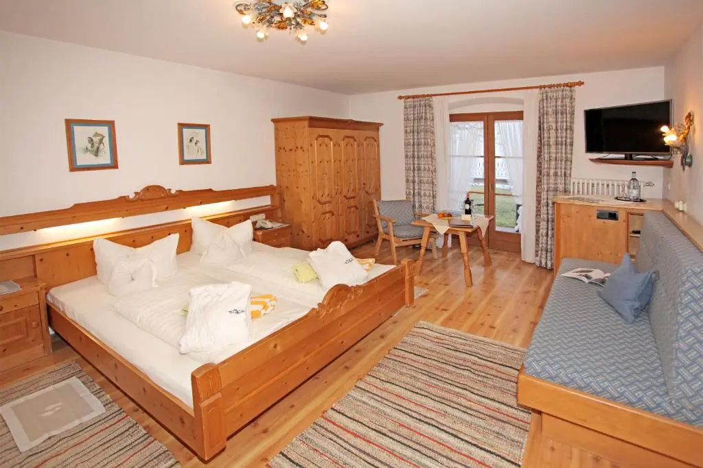 Alpenhof Krün - Chambres