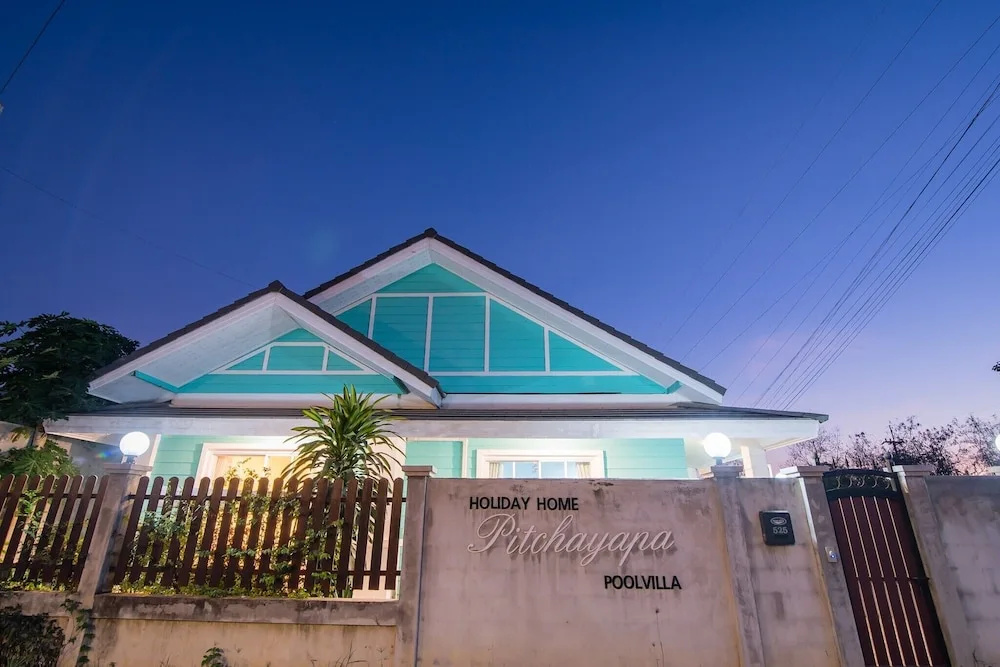 Peach Hua Hin Pool Villa Holiday