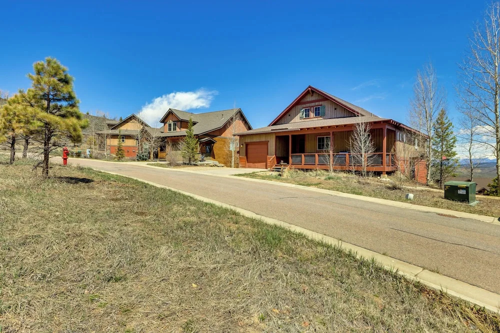 1 Mi to Granby Ranch: Mtn Home w/ Deck