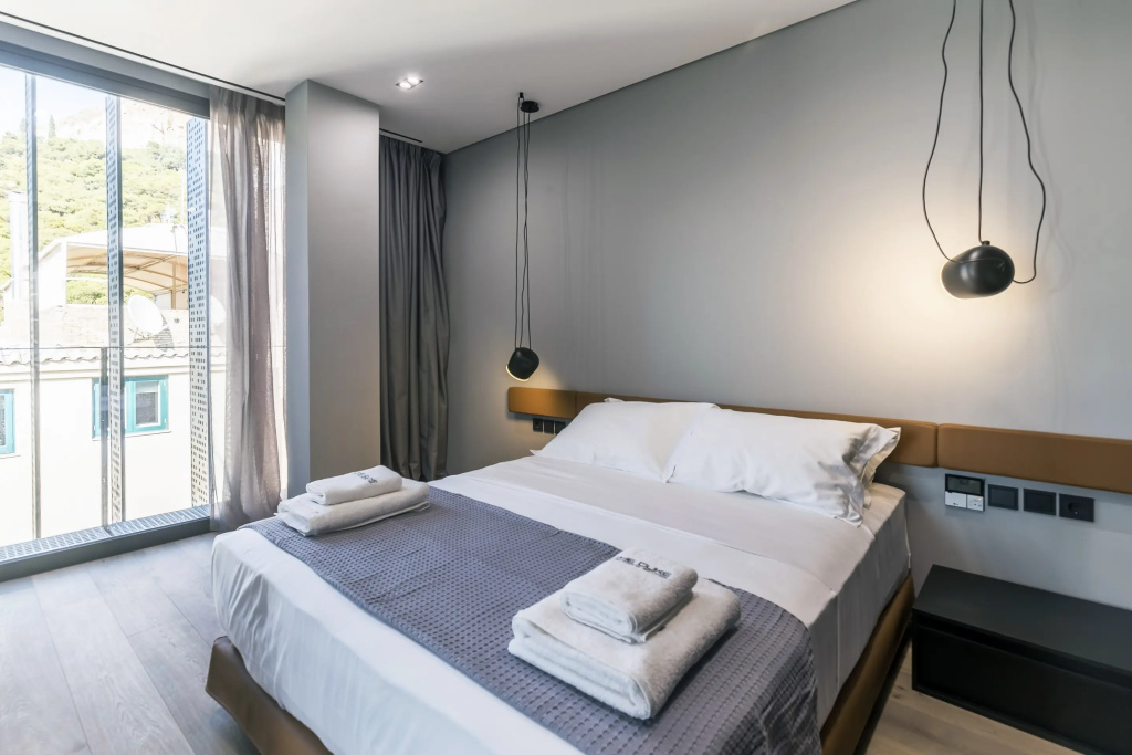 The Duke Boutique Suites — фото