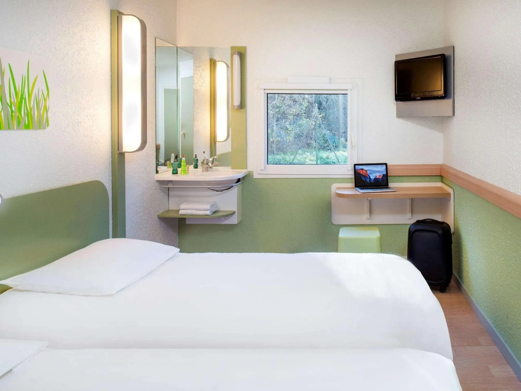 Voir la photo 3 — ibis budget Vichy