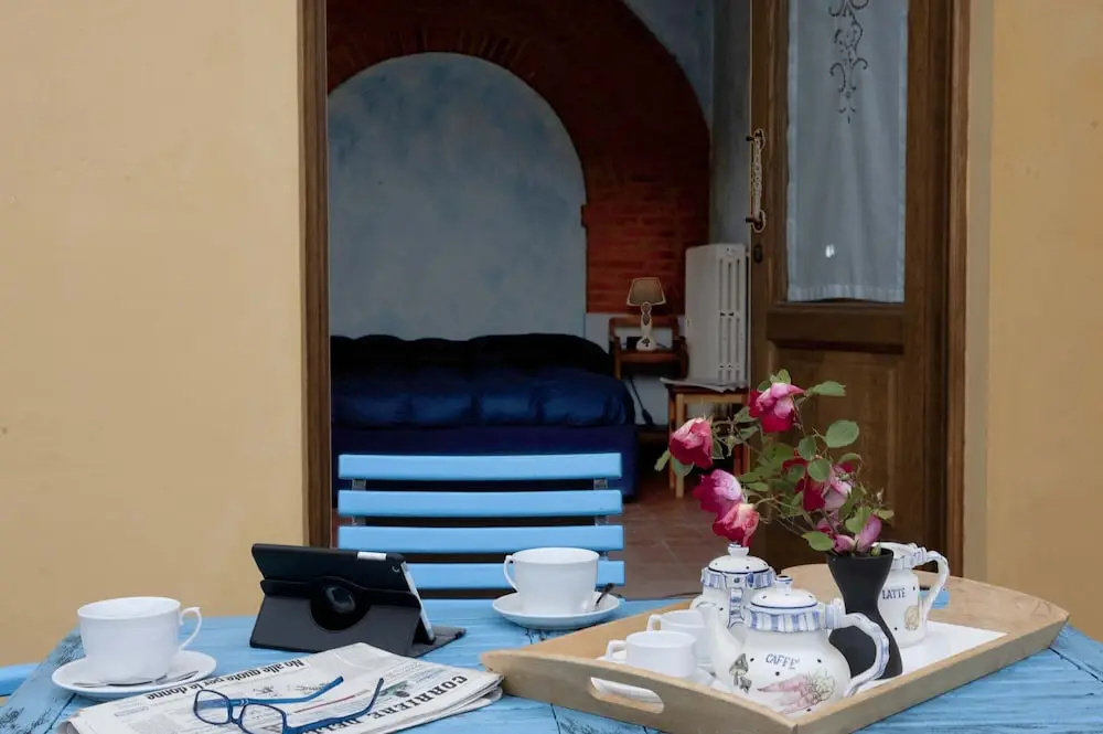 1 Bedroom Classic Apartment with courtyard view