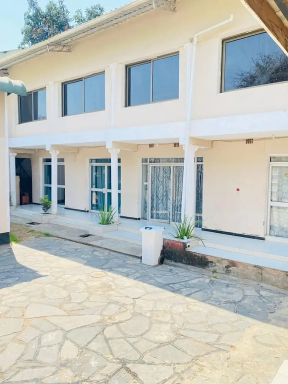 Royal Olympia Lodge and Safaris
