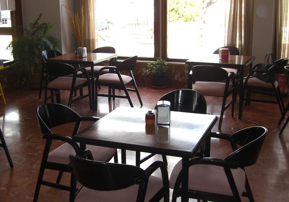 gallery_image_hidden_24