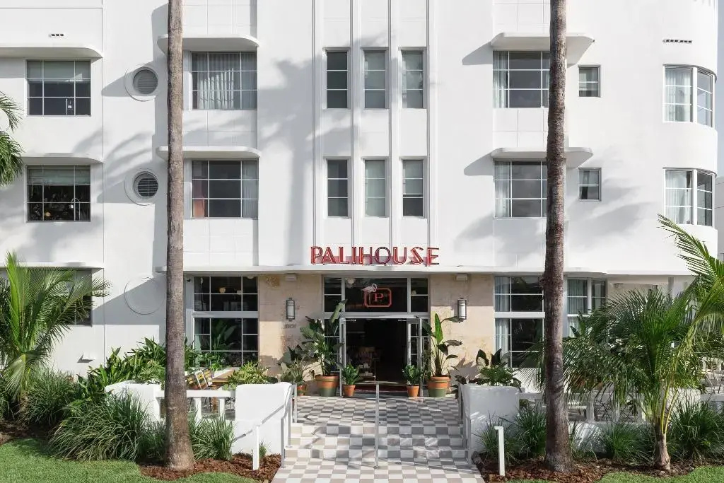 Trouvail Miami Beach Hotel