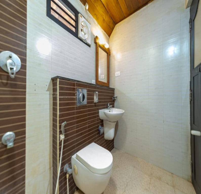 Velankanni Lake Resort - Chambres