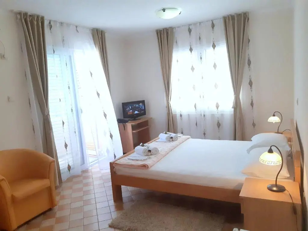Garni Hotel Koral - Chambres