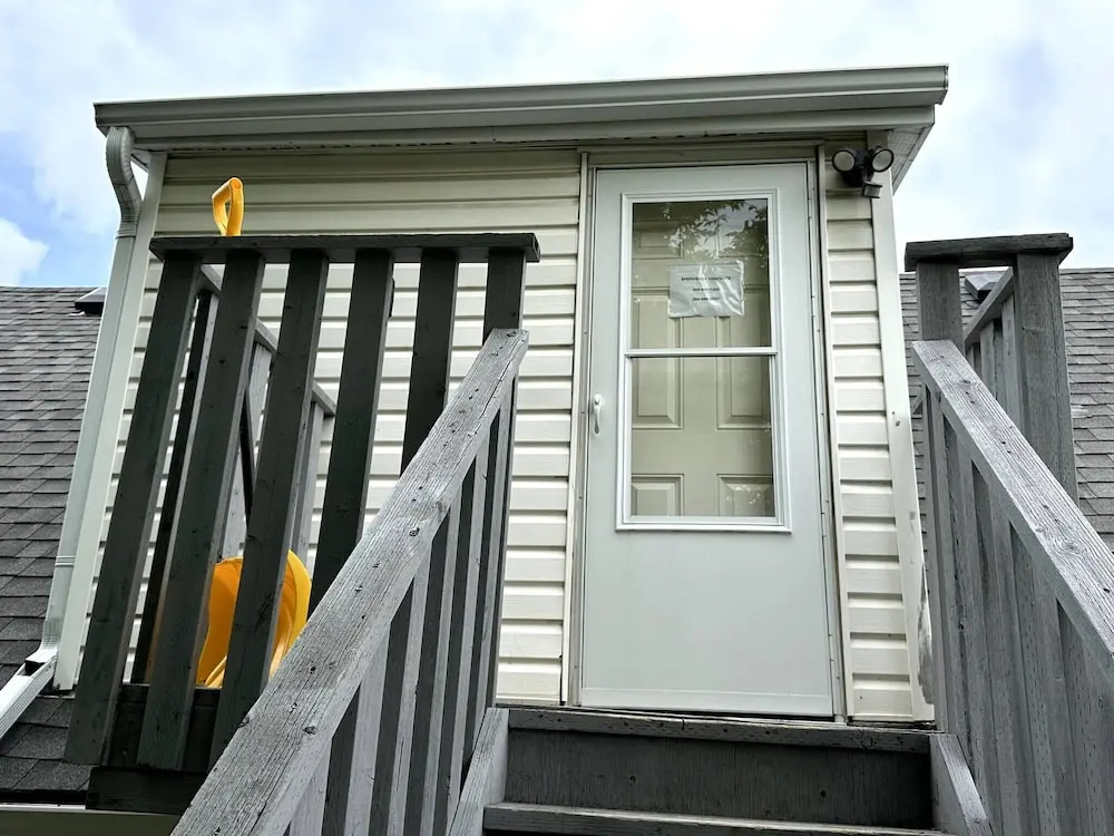 Cozy Duplex 2nd Floor Suite