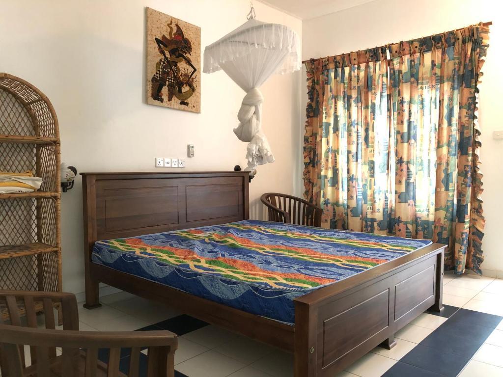 Shanthi Guest House