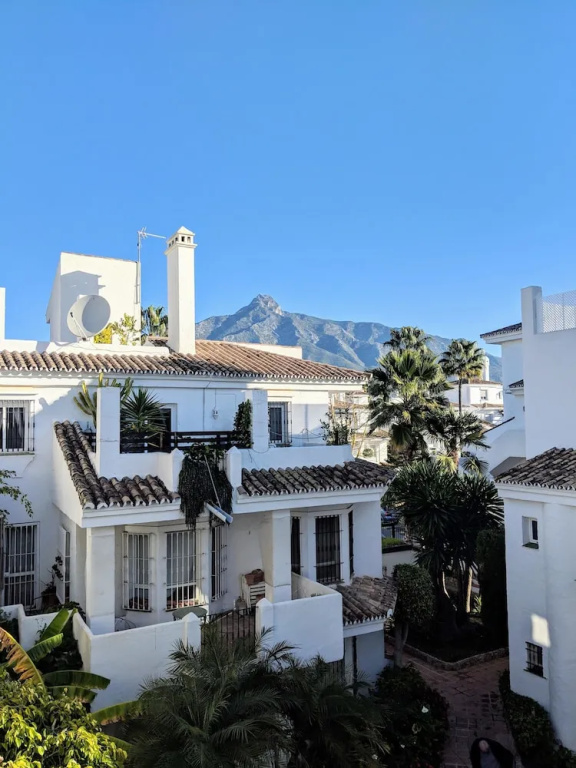 Puerto Banus Los Naranjos Hideaway