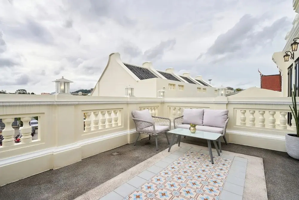 Hawa House Phuket Oldtown
