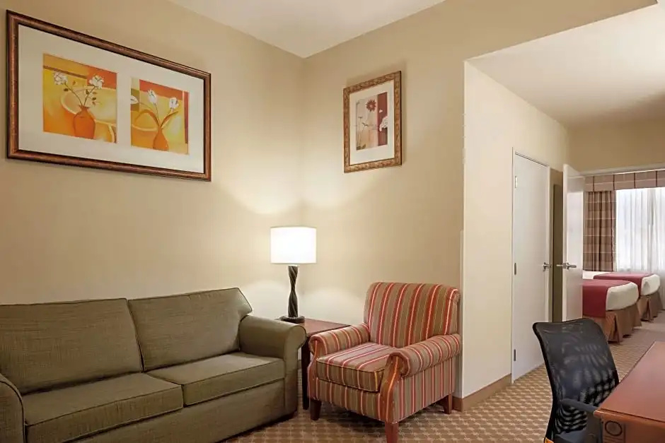 Quadruple Suite