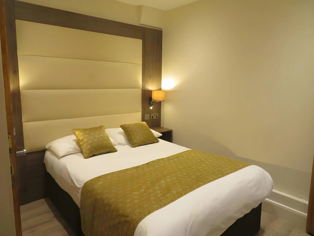 Отель Glendale Hyde Park Hotel в Лондоне