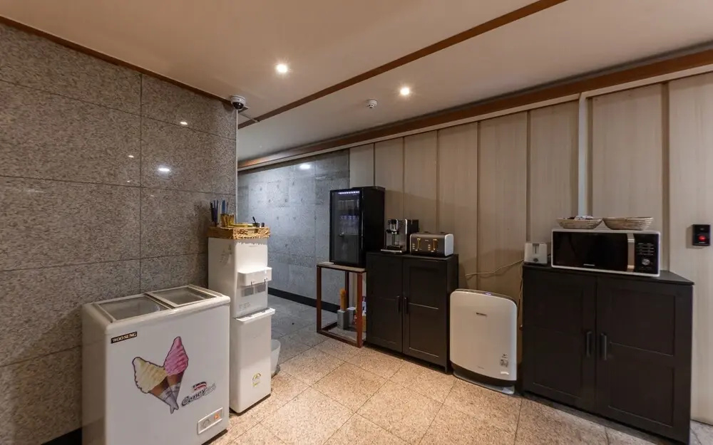 Hotel photo 25